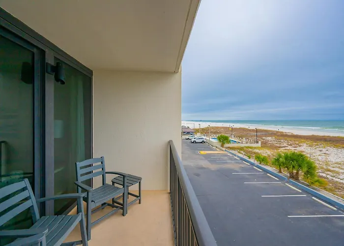 Apartment Island Winds West 273 *